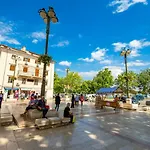 Incenter Korzo * Rijeka